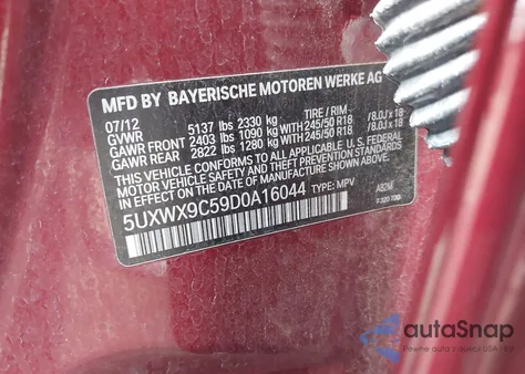 2013 BMW X3 xDrive28I z USA, uszkodzony, nr VIN 5UXWX9C59D0A16044